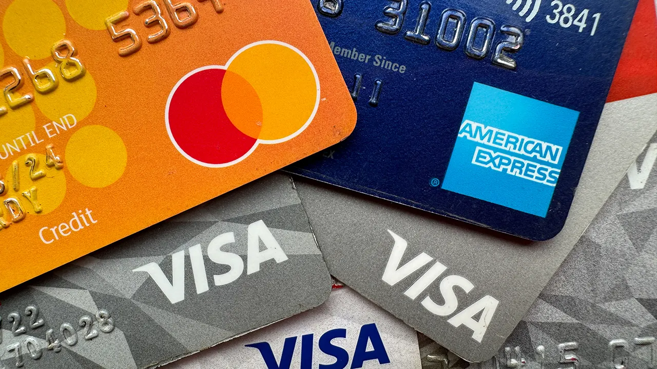 What Really Drives Your Credit Card Selection? A look behind the buying process.